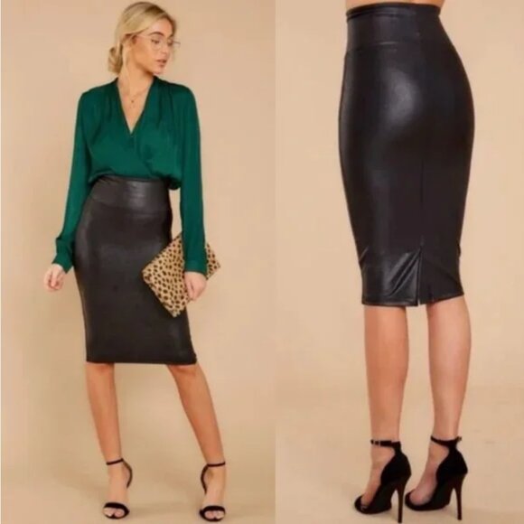 SPANX Dresses & Skirts - SPANX  Faux Leather Pencil Skirt In Black NWOT
